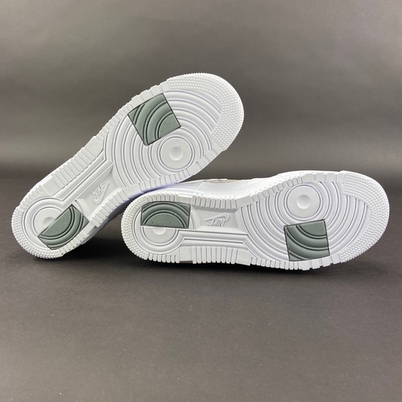 Nike Women's Air Force 1 Pixel SE Zebra Shoes - Picture 10 of 11